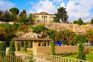 Charming view of historic buildings nestled in Bursa's scenic landscape. — The Future of Medicare: Aetna Advantage Plans for